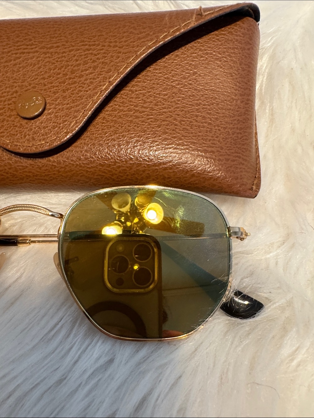 Ray-Ban Women Gold Frame Brown Lens Sunglasses - Picture 3 of 4